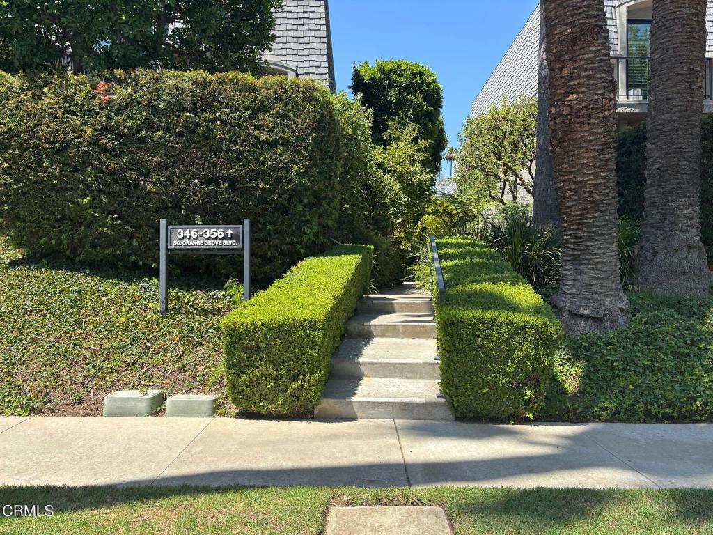 352 S Orange Grove Boulevard Property Photo 18