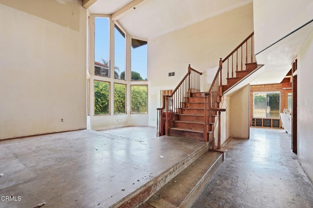1874 Wilson Avenue Property Photo 2