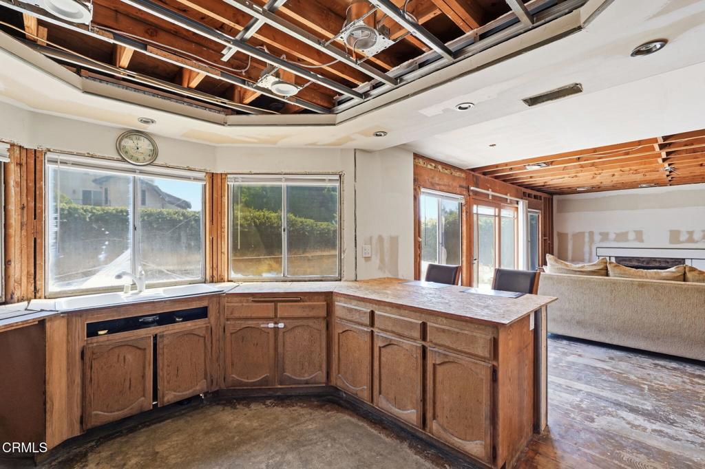 1874 Wilson Avenue Property Photo 17