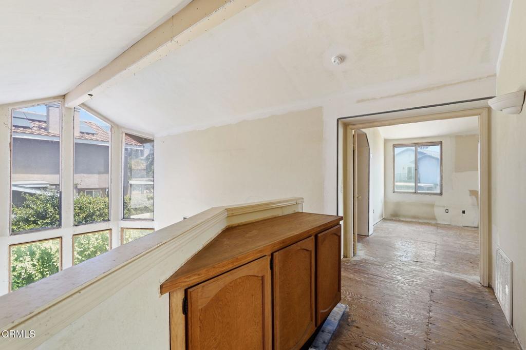1874 Wilson Avenue Property Photo 29