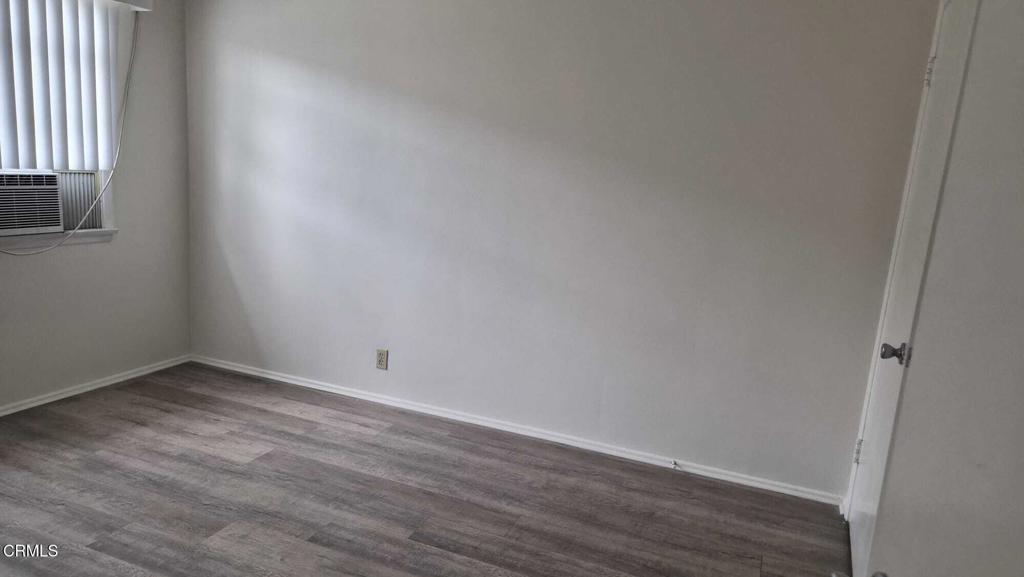 433 S Baldwin Avenue D Property Photo 7