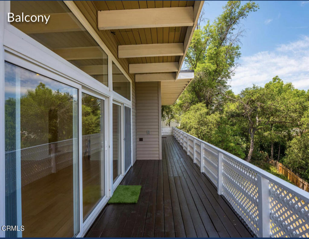 2040 Hilldale Drive Property Photo 17