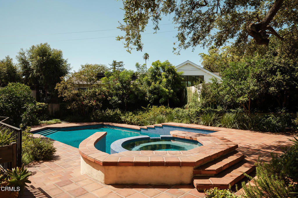 1641 Laurel Street Property Photo 50
