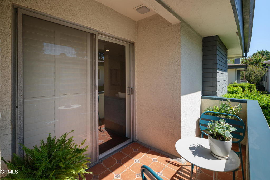 610 S Orange Grove Boulevard 6 Property Photo 12