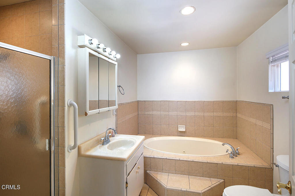 2813 Silver Street Property Photo 11