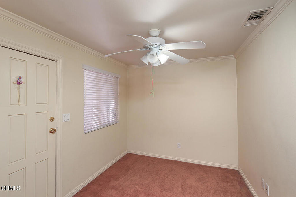 2813 Silver Street Property Photo 14
