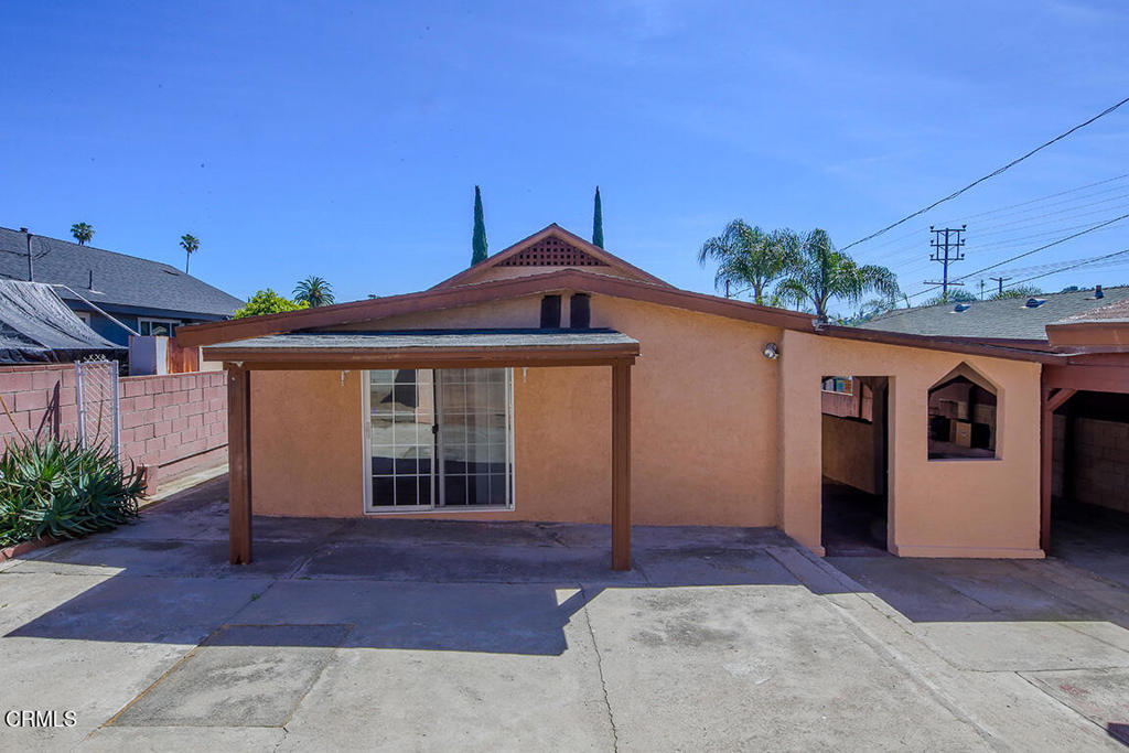 2813 Silver Street Property Photo 22