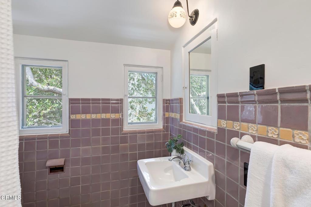 2096 Brigden Property Photo 28