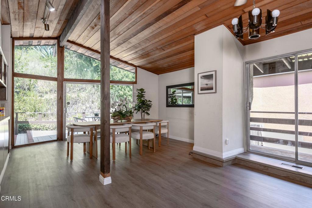 579 Laguna Road Property Photo 8