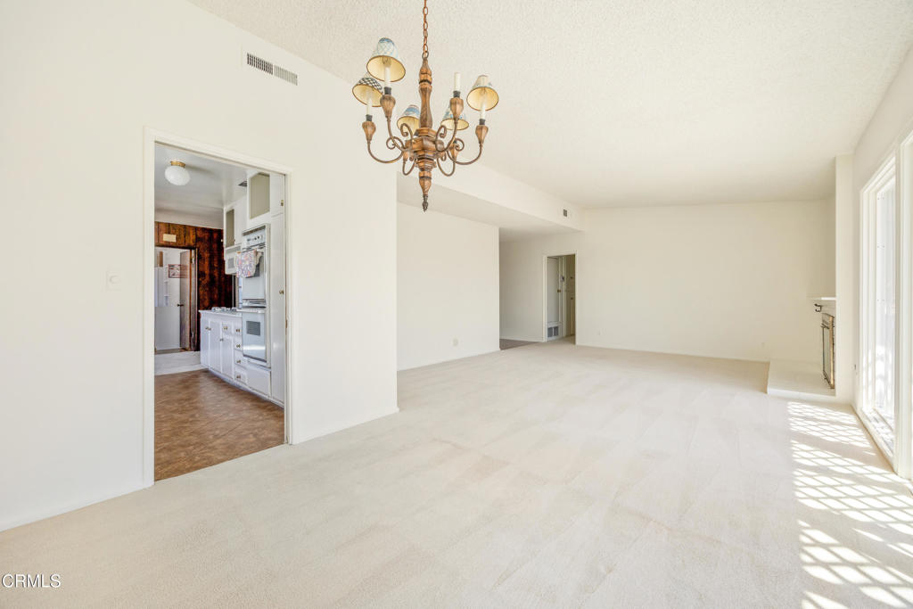 9424 Crystal View Drive Property Photo 12