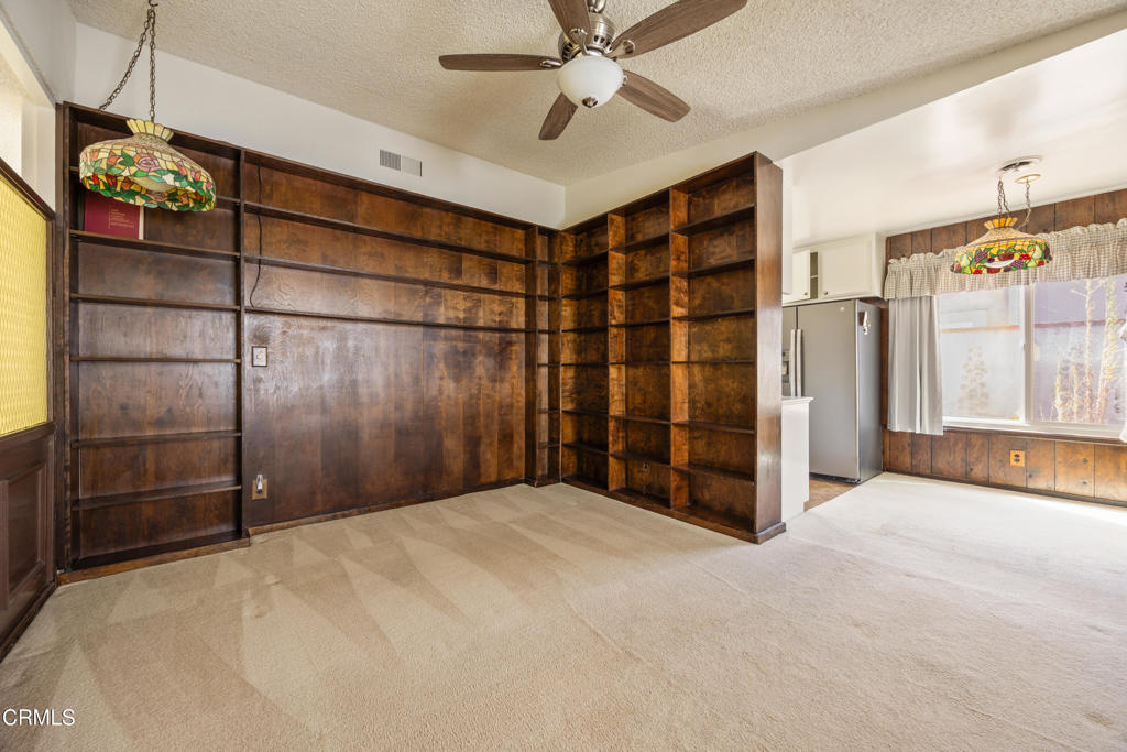 9424 Crystal View Drive Property Photo 16