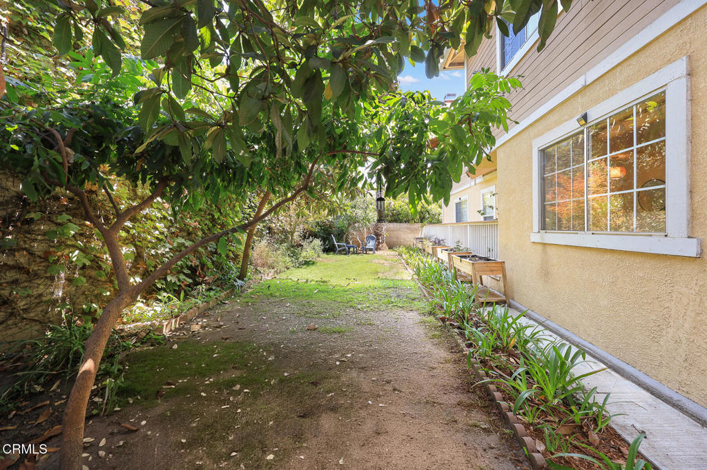 607 W Duarte Road D Property Photo 40