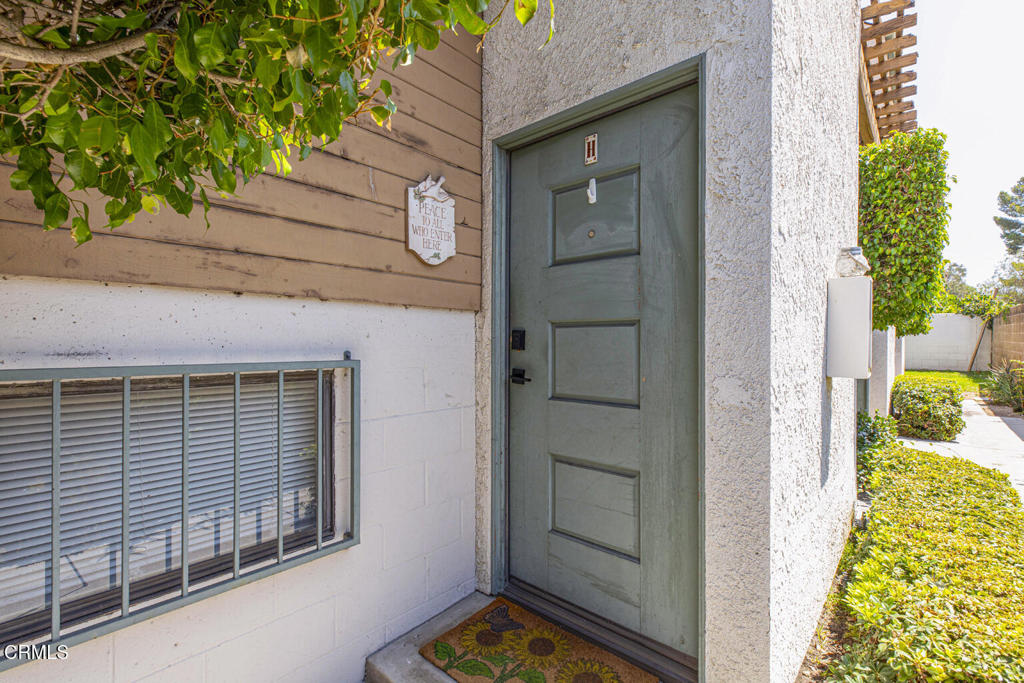 714 N Howard H Property Photo 6