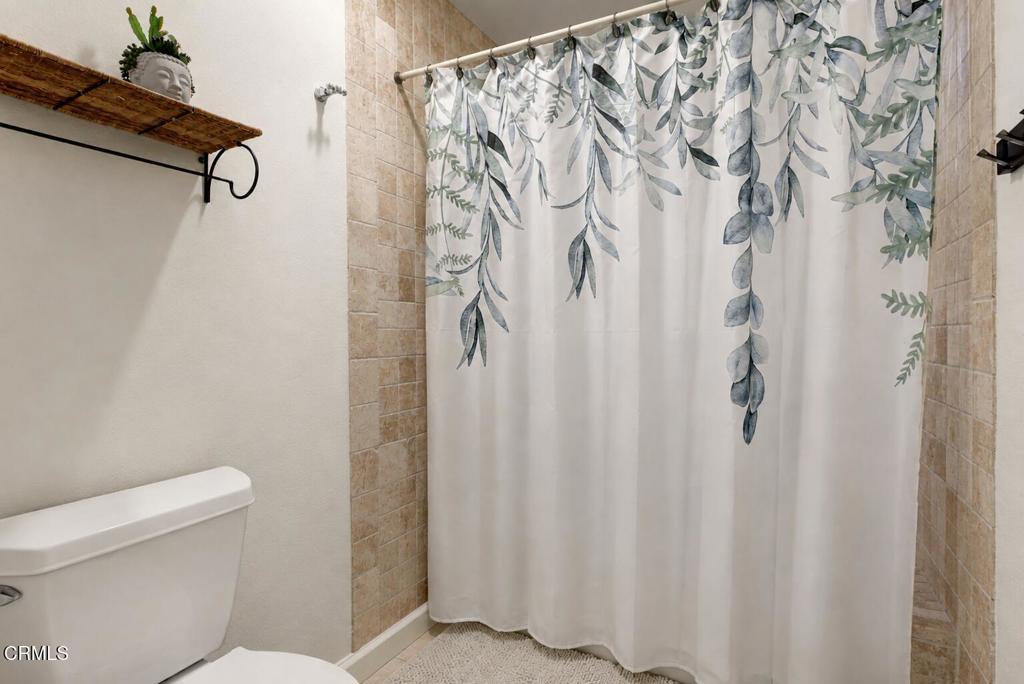 714 N Howard H Property Photo 27