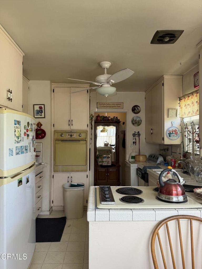 2982 David Street Property Photo 6