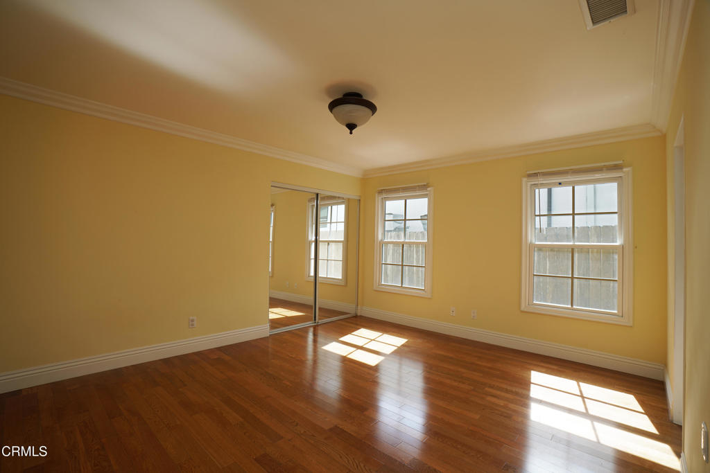 2340 Brigden Road Property Photo 12