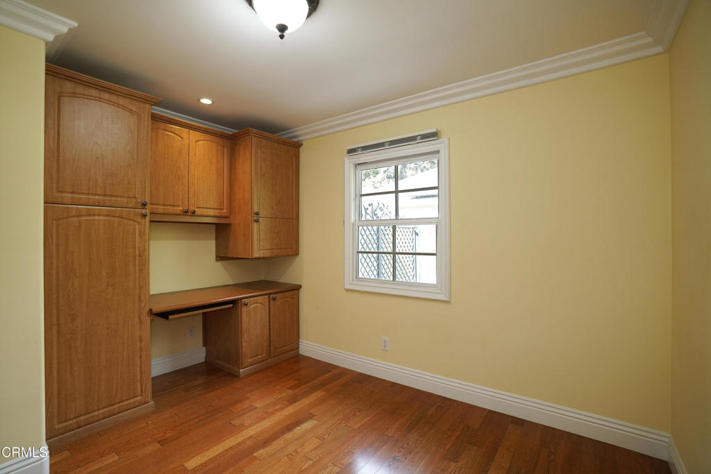 2340 Brigden Road Property Photo 14