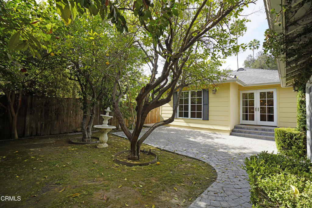 2340 Brigden Road Property Photo 20