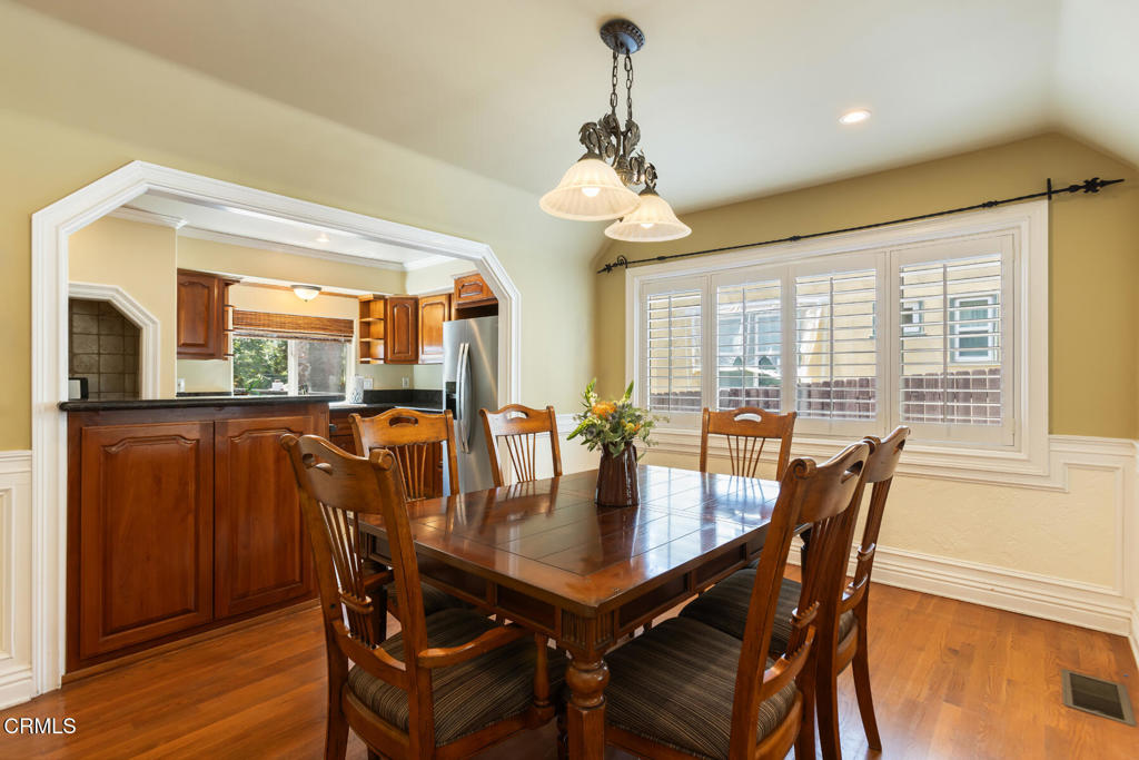474 Colman Street Property Photo 10