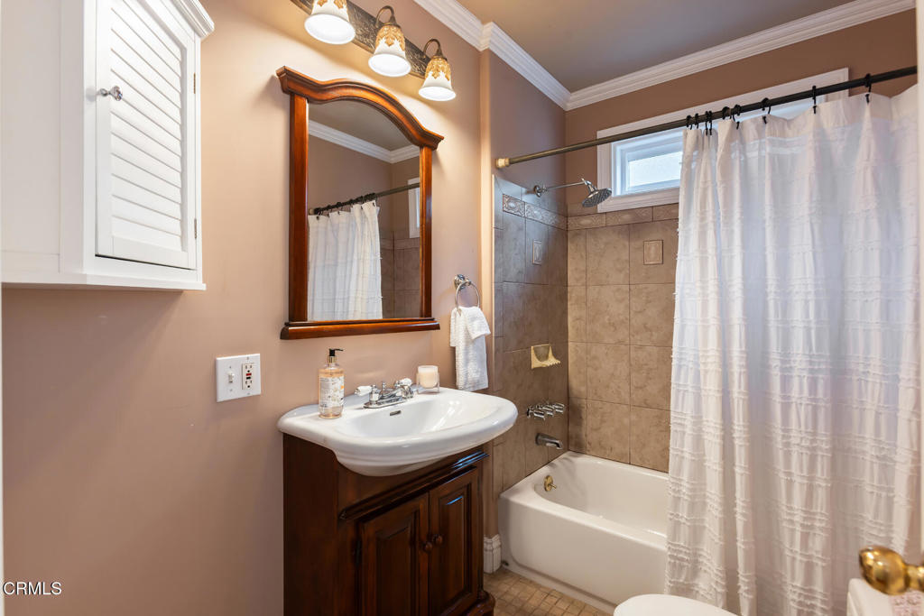 474 Colman Street Property Photo 30