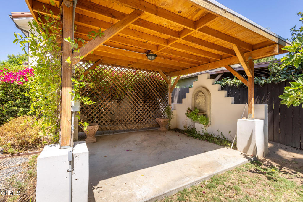 474 Colman Street Property Photo 36
