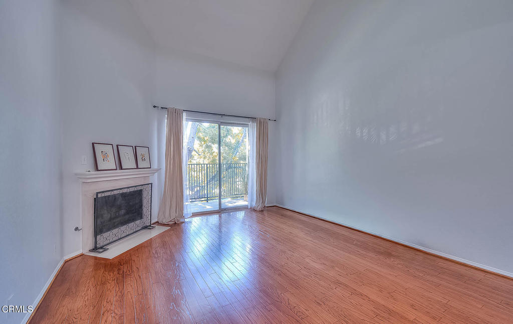625 Orange Grove Avenue F Property Photo 3