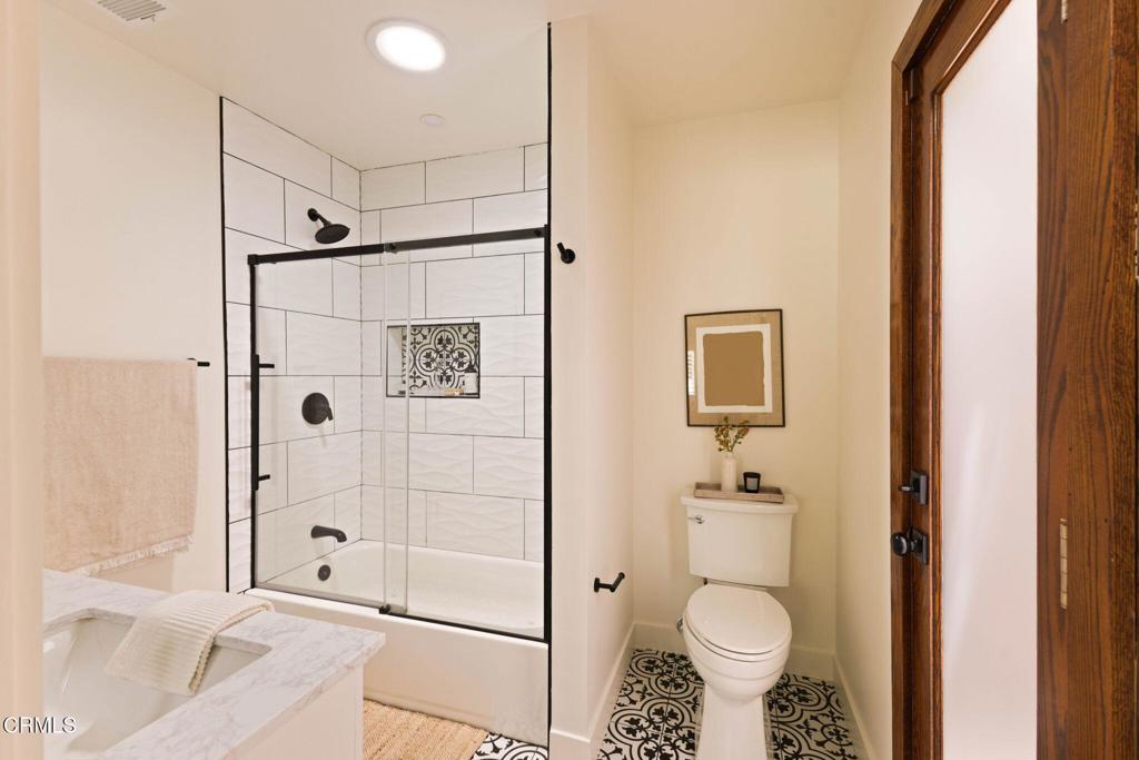 4558 Don Pio Drive Property Photo 21