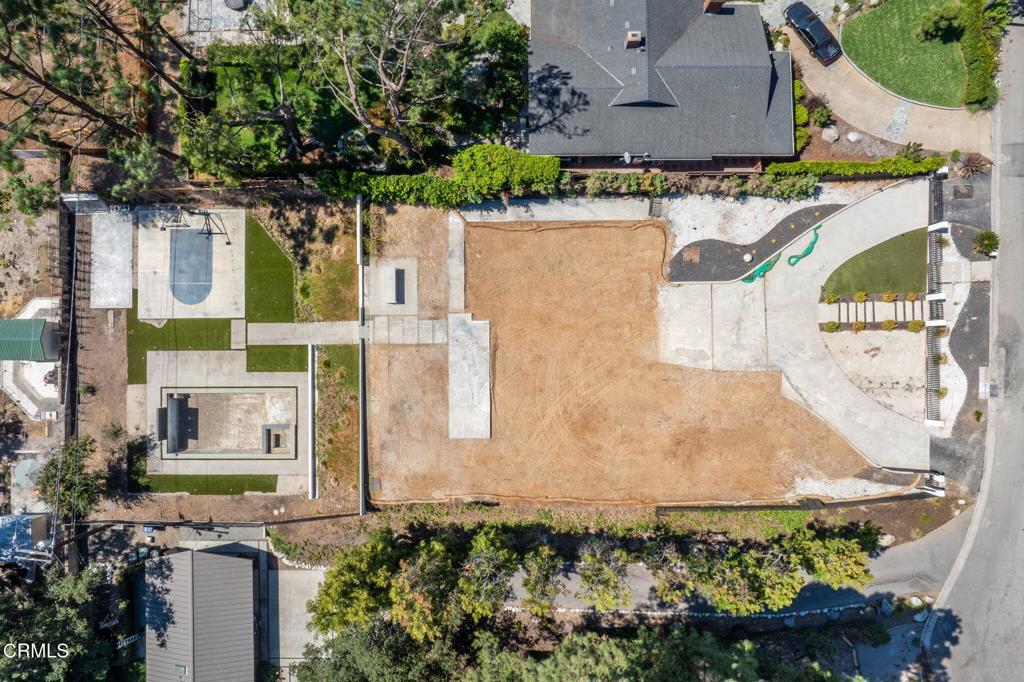 1400 E Palm Street Property Photo 6