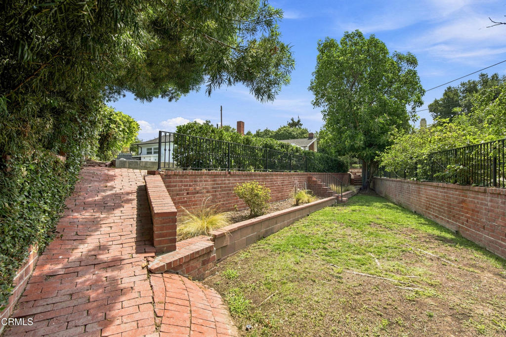 3304 Warwick Road Property Photo 36