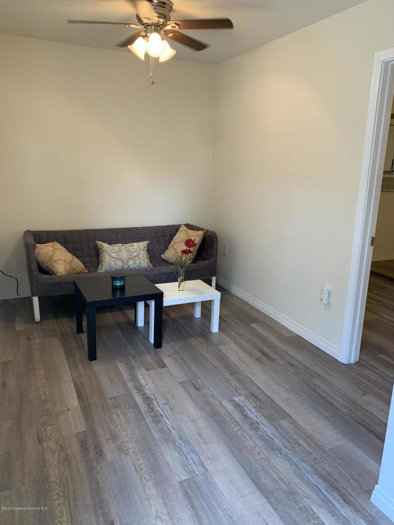 10528 Langmuir Avenue Property Photo 12