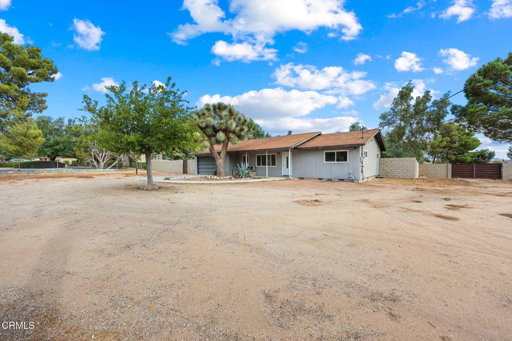 15424 Mesquite Street Property Photo 3