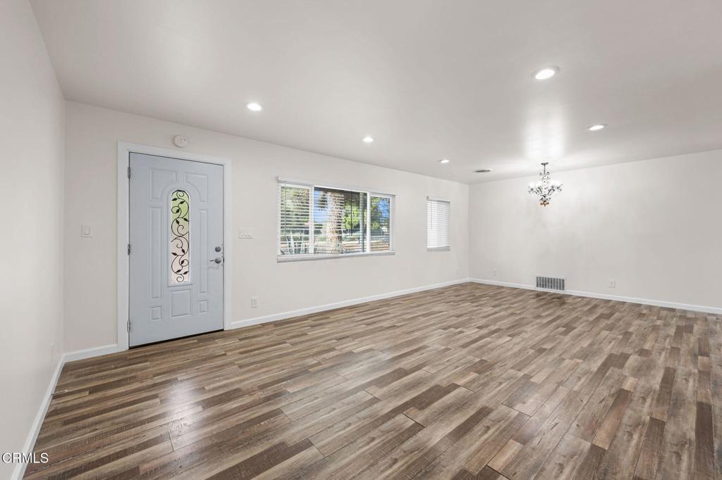 15424 Mesquite Street Property Photo 4