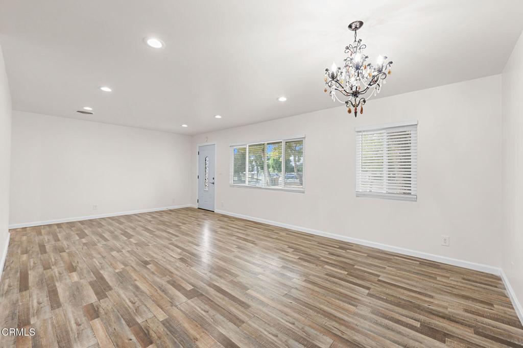 15424 Mesquite Street Property Photo 5