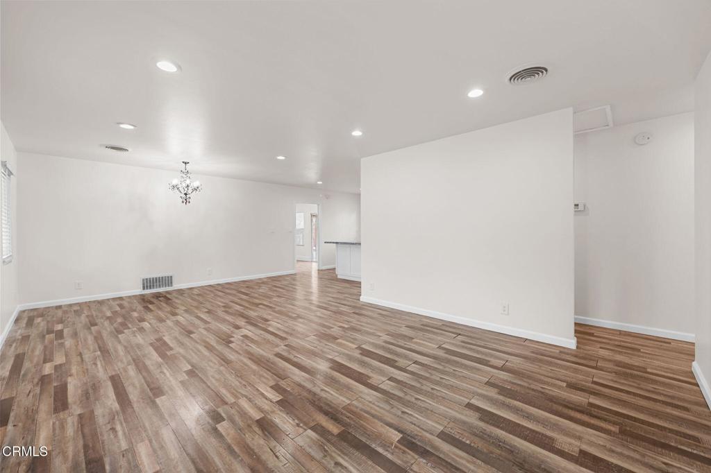 15424 Mesquite Street Property Photo 6