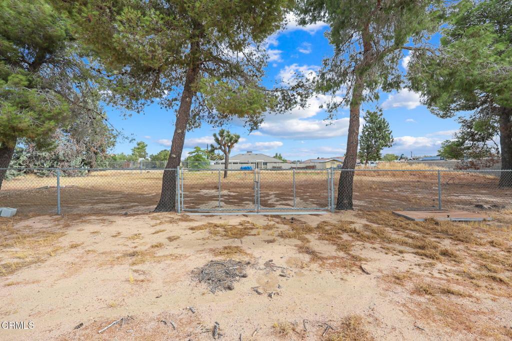 15424 Mesquite Street Property Photo 27
