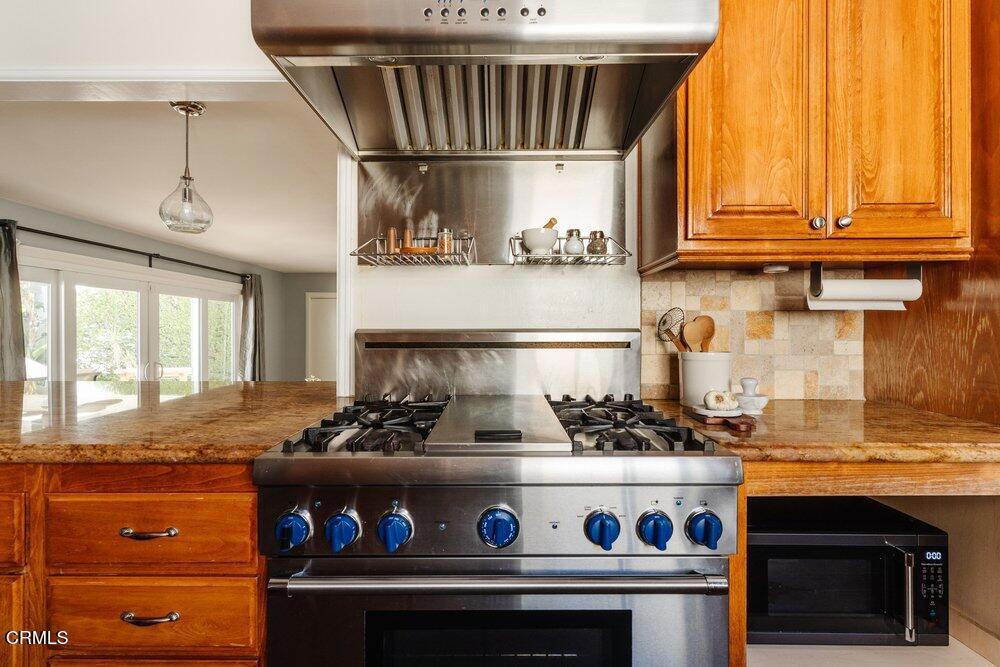 245 Laun Street Property Photo 11