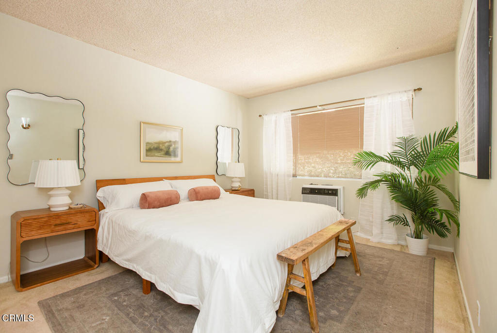 537 S Euclid Avenue 2 Property Photo 15