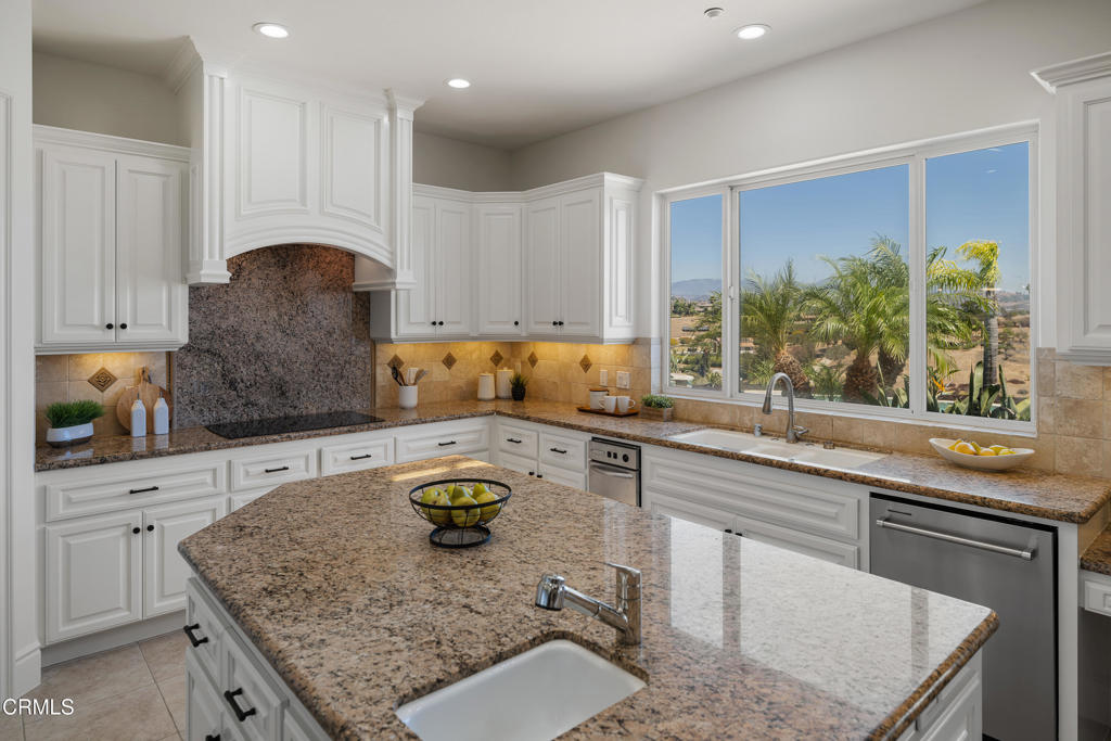 4284 Fallsbrae Road Property Photo 15