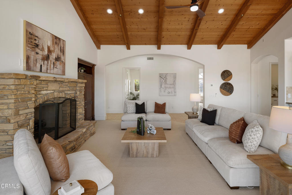 4284 Fallsbrae Road Property Photo 25
