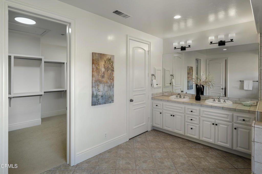 4284 Fallsbrae Road Property Photo 43