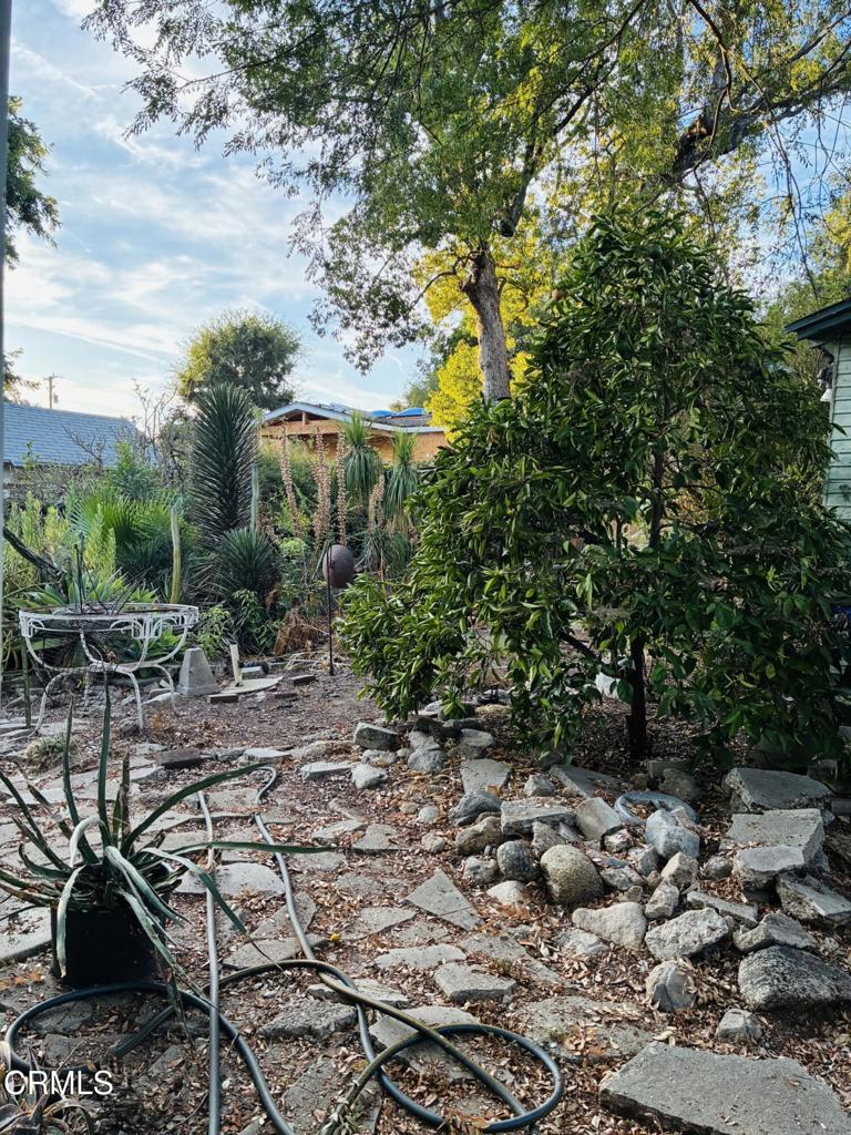 625 E Penn Street Property Photo 19
