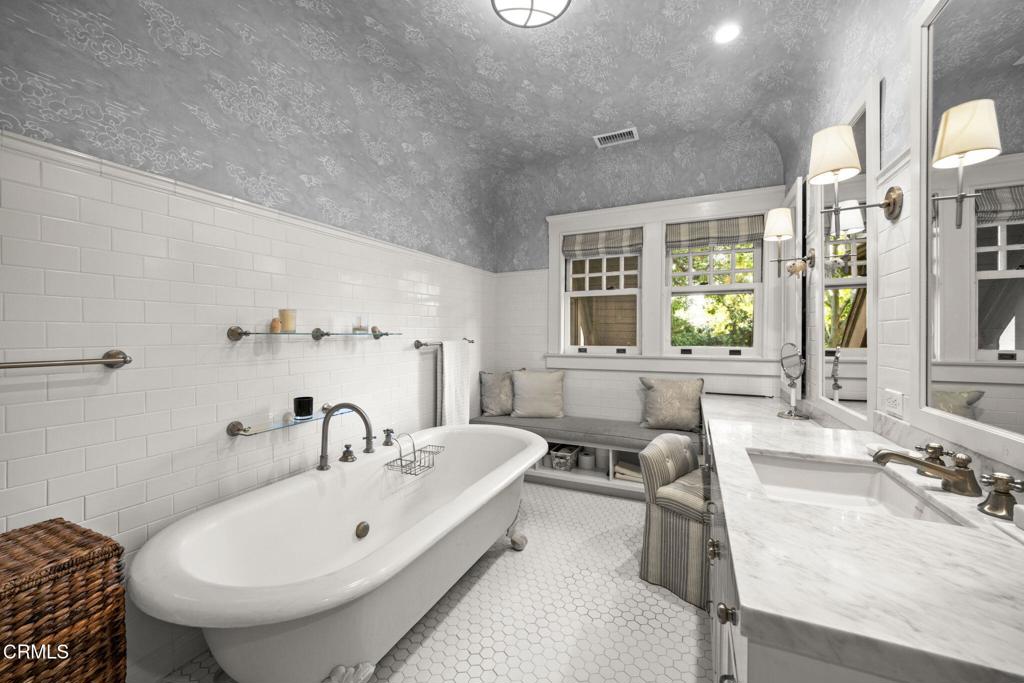 412 Oaklawn Avenue Property Photo 32