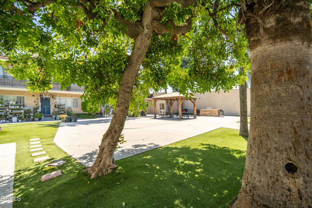 1127 1131 E Garvey Avenue N Property Photo 17