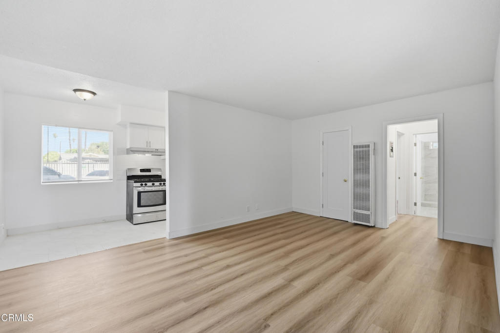 1127 1131 E Garvey Avenue N Property Photo 21