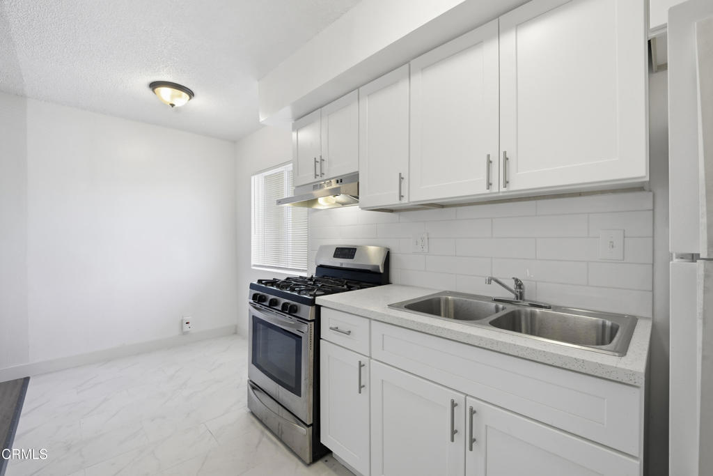 1127 1131 E Garvey Avenue N Property Photo 23