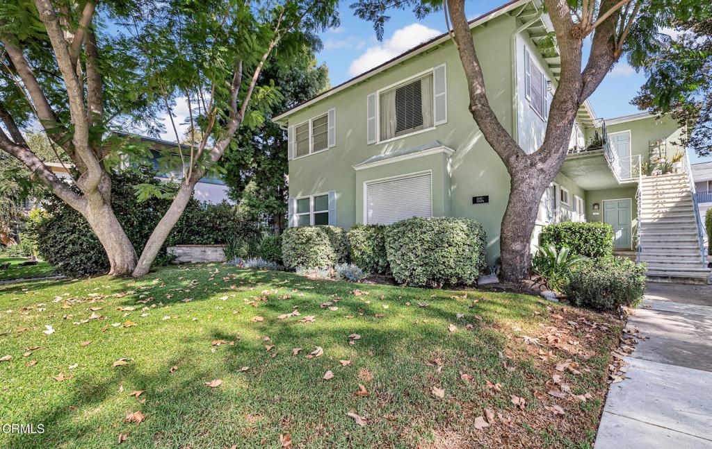 1545 1/2 Riverside Drive Property Photo 1