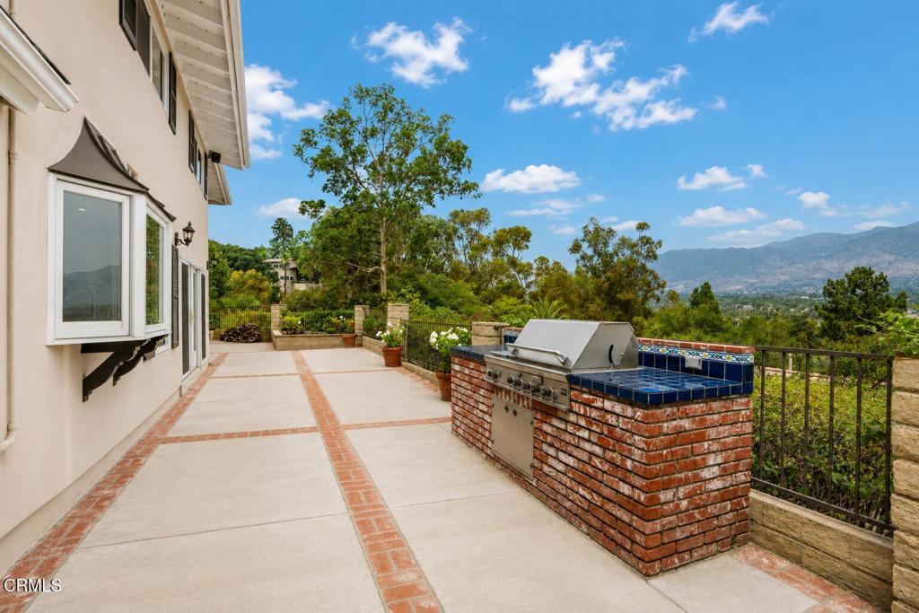 1095 Linda Glen Drive Property Photo 48