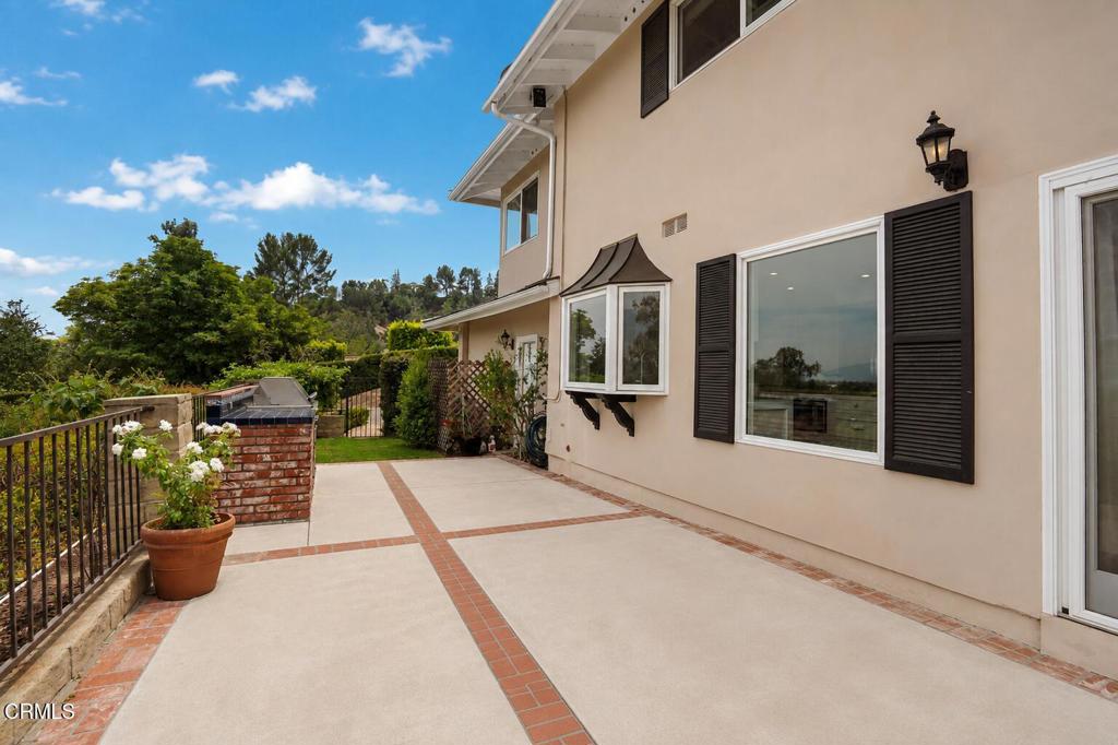 1095 Linda Glen Drive Property Photo 49