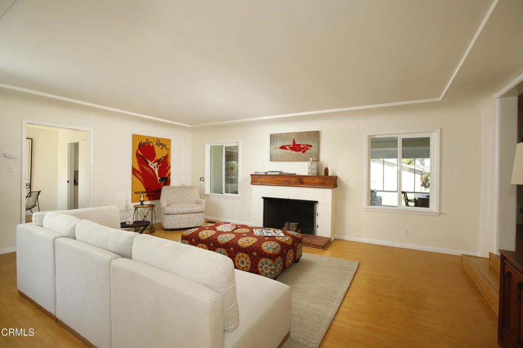 406 Russell Avenue Property Photo 3