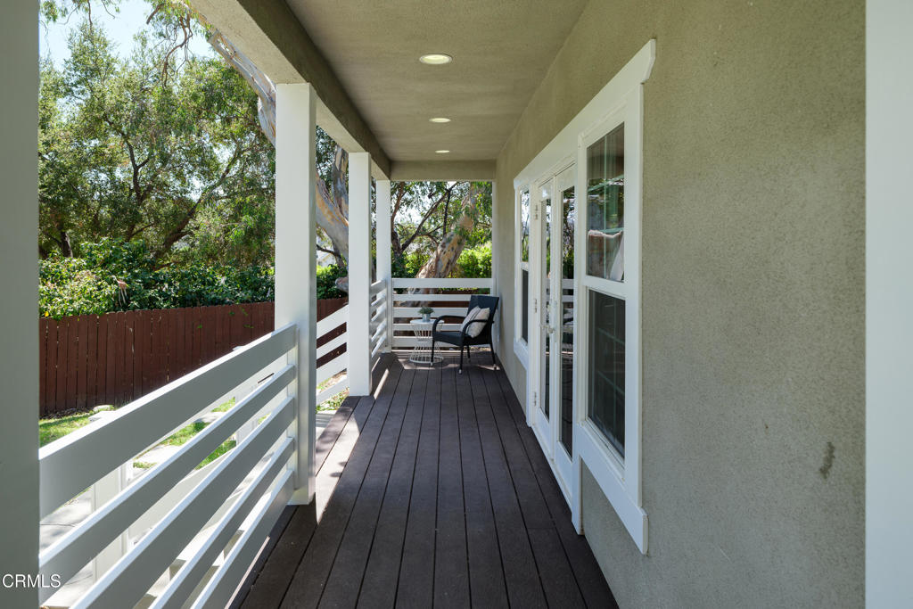 10128 Golden Oaks Avenue Property Photo 44